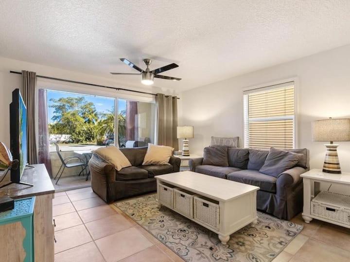 2Bed/2Bath Condo Next To Siesta Key ~A Hidden Gem Sarasota Ngoại thất bức ảnh